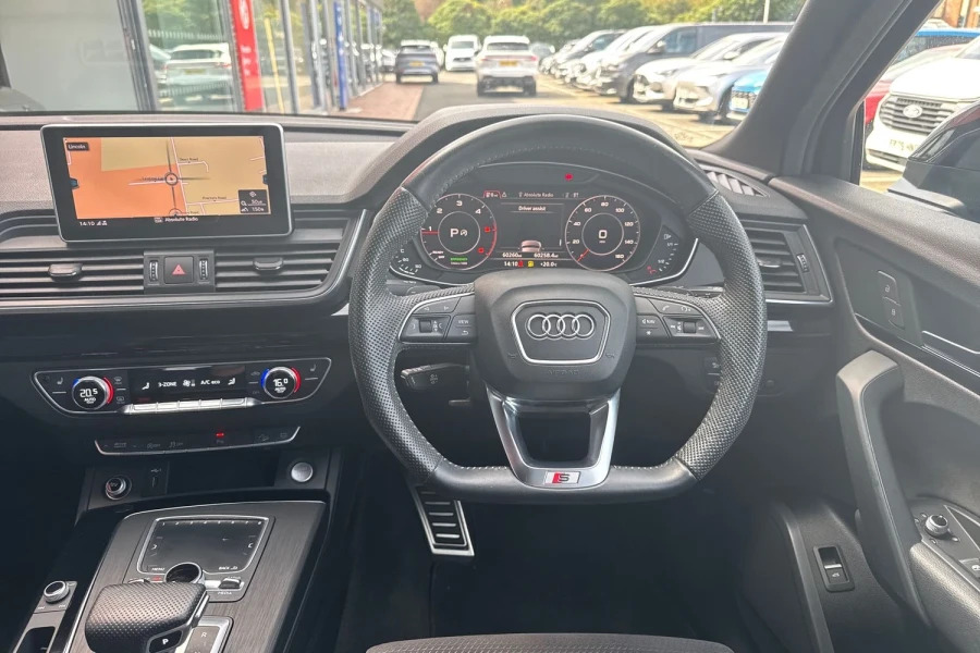 Audi Q5 Tfsi Quattro S Line Black Edition Black #40