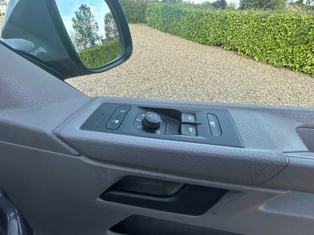 Volkswagen Transporter Grey #16
