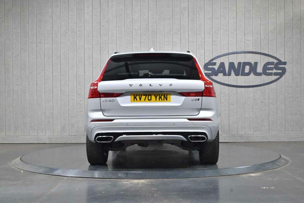 Volvo XC60 2.0 B5 Mhev R-design Pro Awd Euro 6 Ss Silver #6