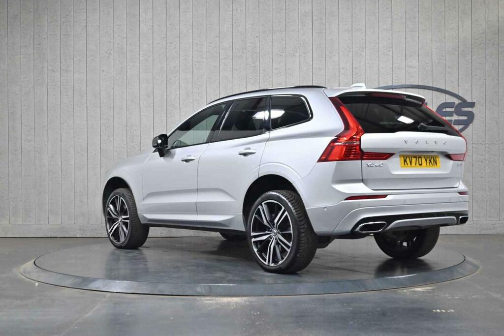 Volvo XC60 2.0 B5 Mhev R-design Pro Awd Euro 6 Ss Silver #3