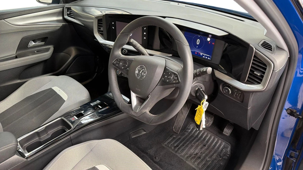 Vauxhall Mokka-e Mokka Design Ev RE25TRV Blue #3