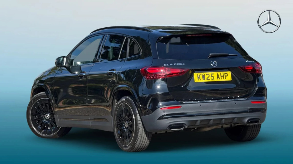 Mercedes-Benz GLA Class Gla 220 Amg Line Prem D KW25AHP Black #2
