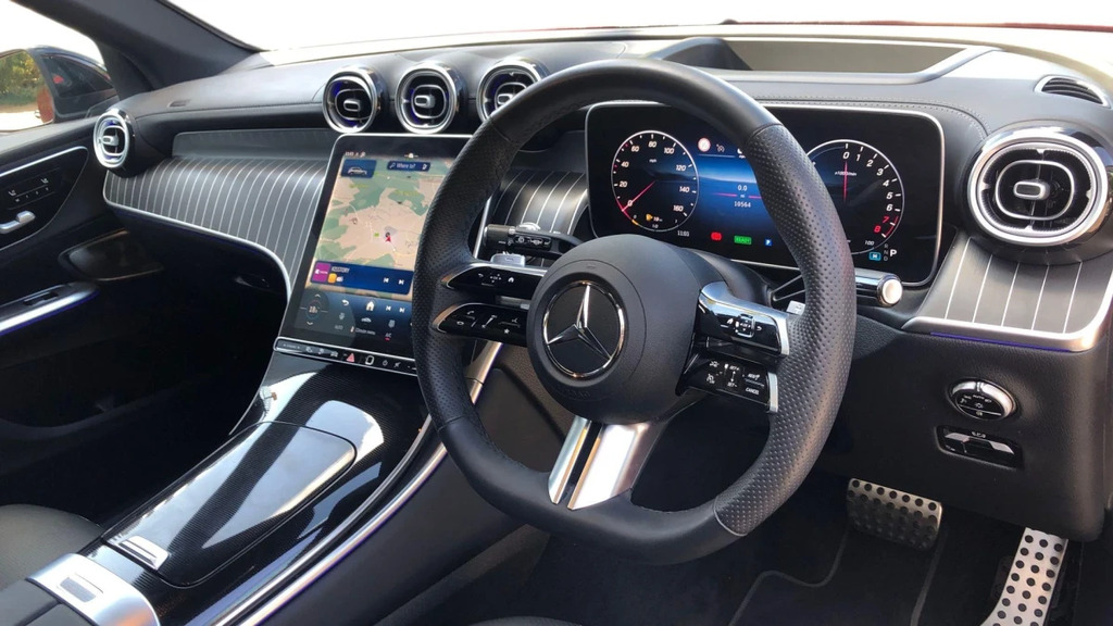 Mercedes-Benz GLC Class Glc 300 Amg Line Prem E KM75TAV Red #3