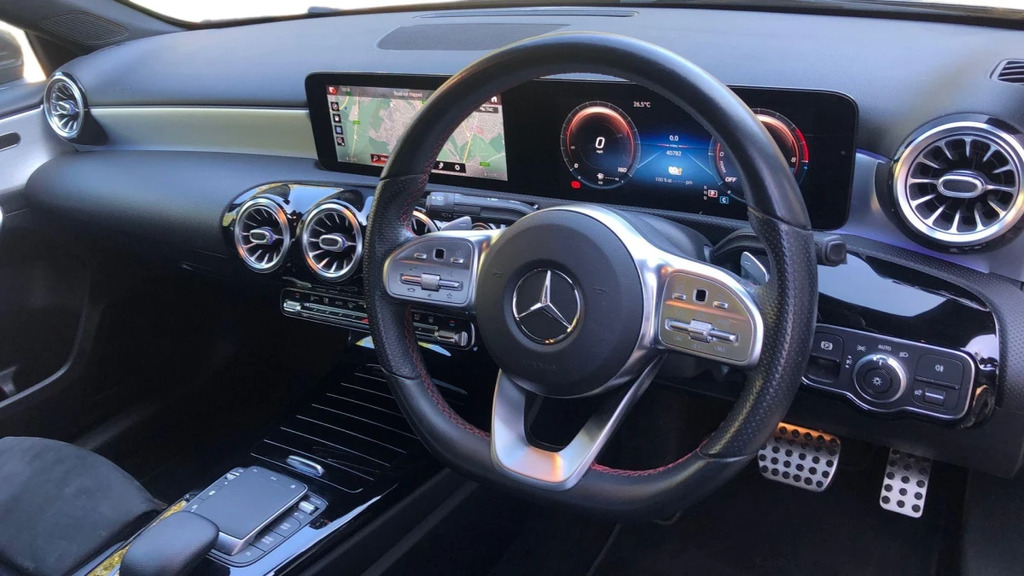 Mercedes-Benz A Class A 250 Amg Line Premium E SE70CYW Grey #3