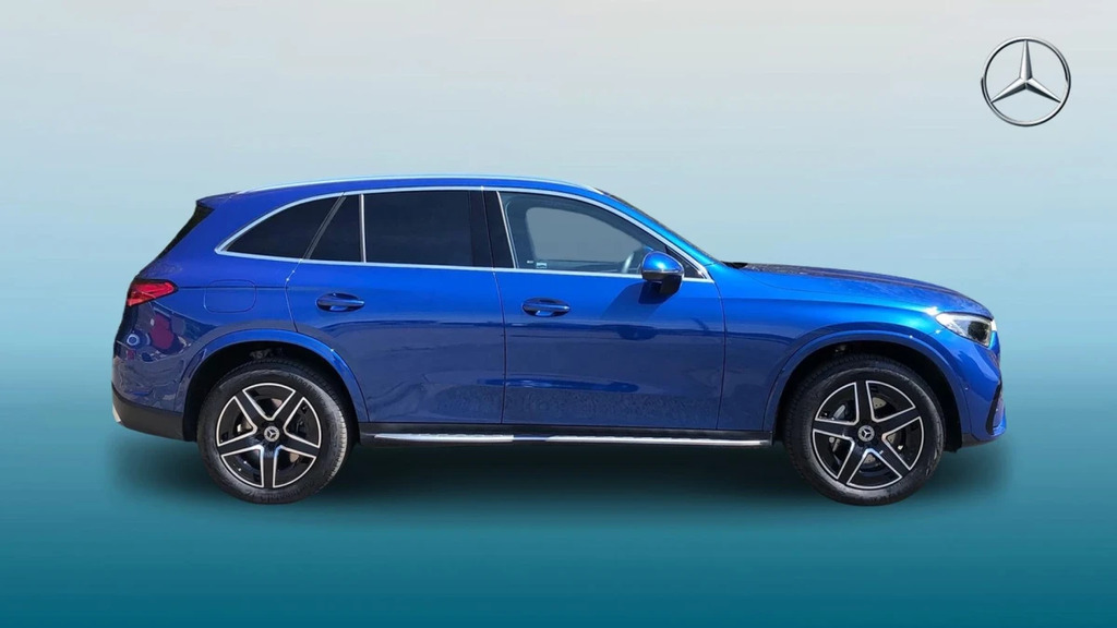 Mercedes-Benz GLC Class Glc 300 Amg Line E 4Matic Blue #4