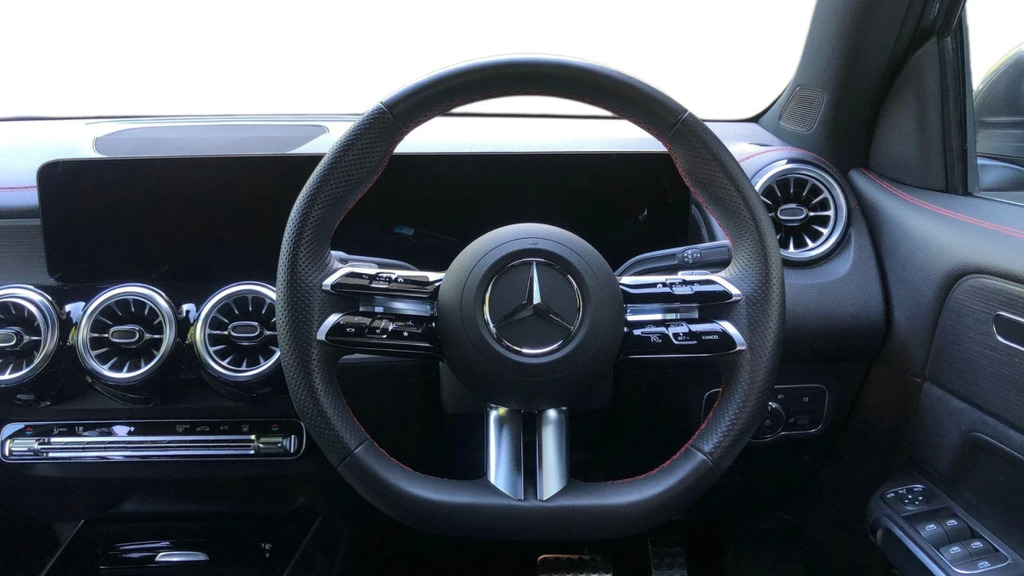 Mercedes-Benz EQB Eqb 250 Amg Line Premium Grey #4