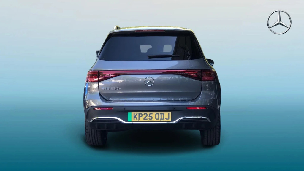 Mercedes-Benz EQB Eqb 250 Amg Line Premium Grey #3