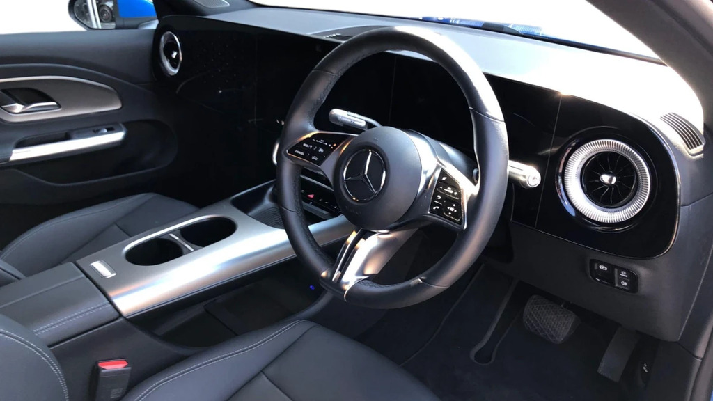 Mercedes-Benz CLA Class Cla 250 With Eq Tech Spo Blue #3