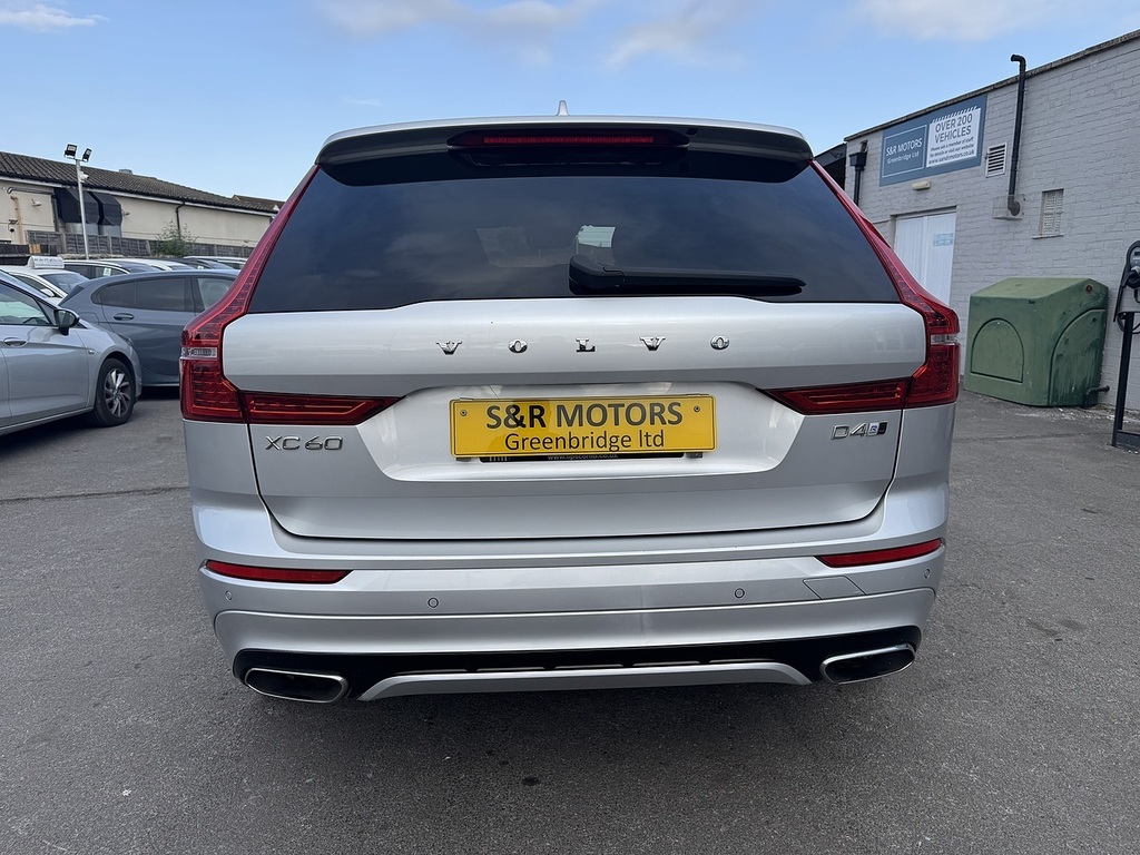 Volvo XC60 D4 R-design Pro GV67JCY Silver #5