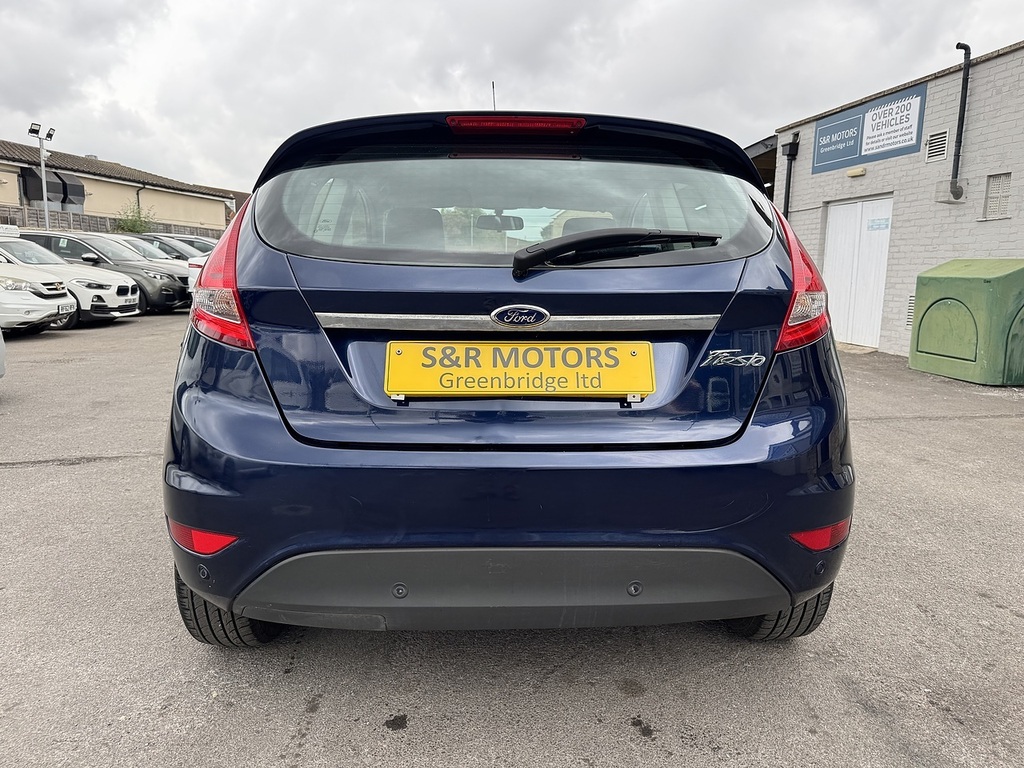 Ford Fiesta Zetec Blue #5