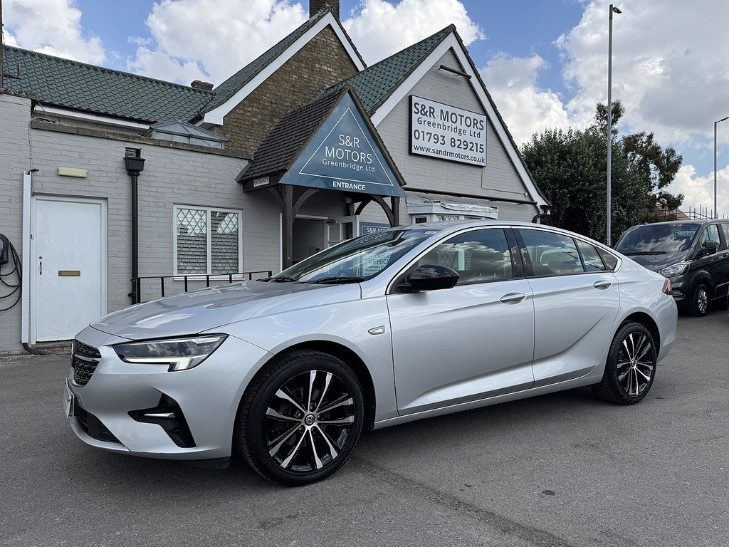 Vauxhall Insignia Turbo D Design Silver