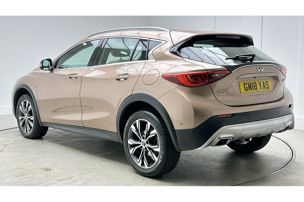Infiniti QX30 D Premium Tech GM18YAS  #5