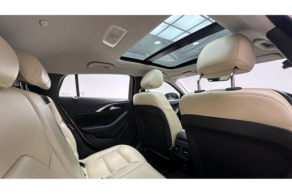 Infiniti QX30 Luxe Tech D Grey #27