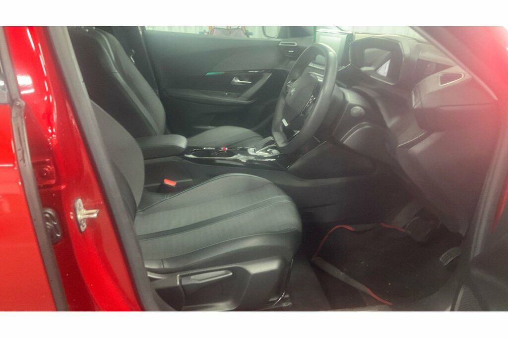 Peugeot e-2008 Allure Premium KE71LHH Red #2