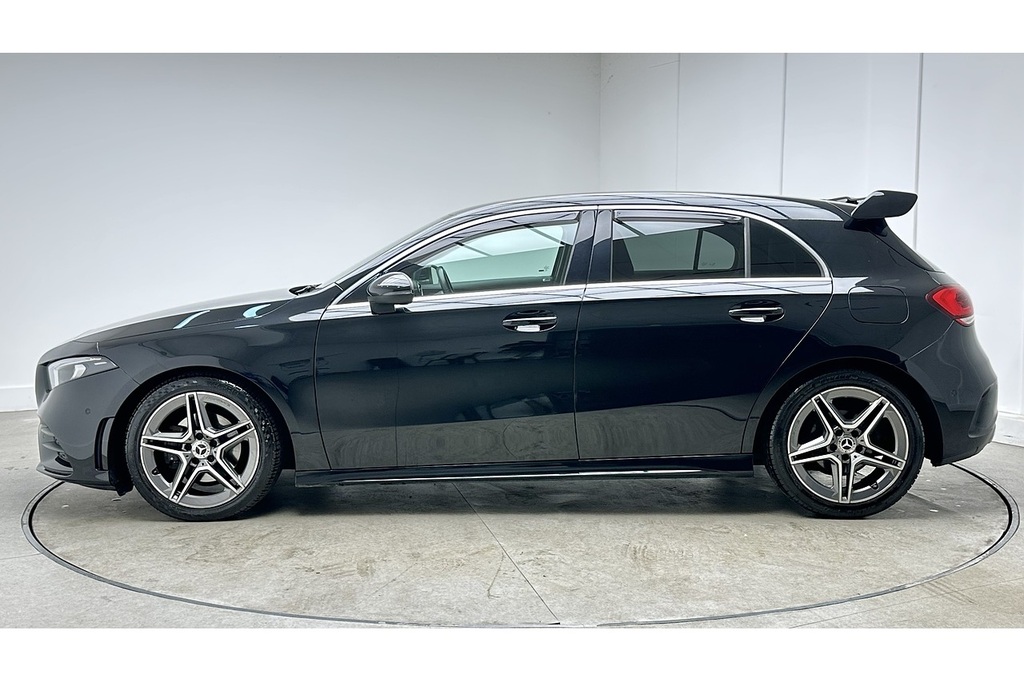 Mercedes-Benz A Class A180 Amg Line KU70GFA Black #6