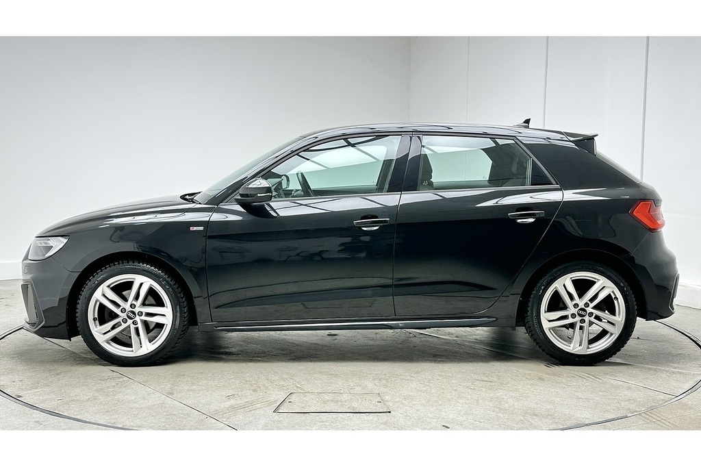 Audi A1 Tfsi S Line SV21ZPZ Black #6