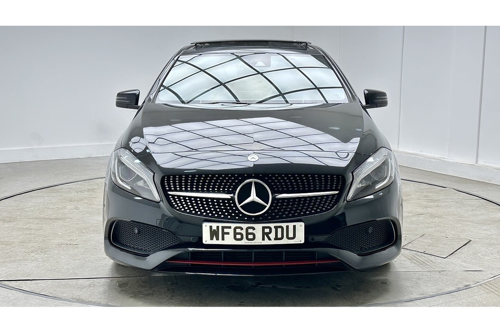 Mercedes-Benz A Class A250 Amg Black #3