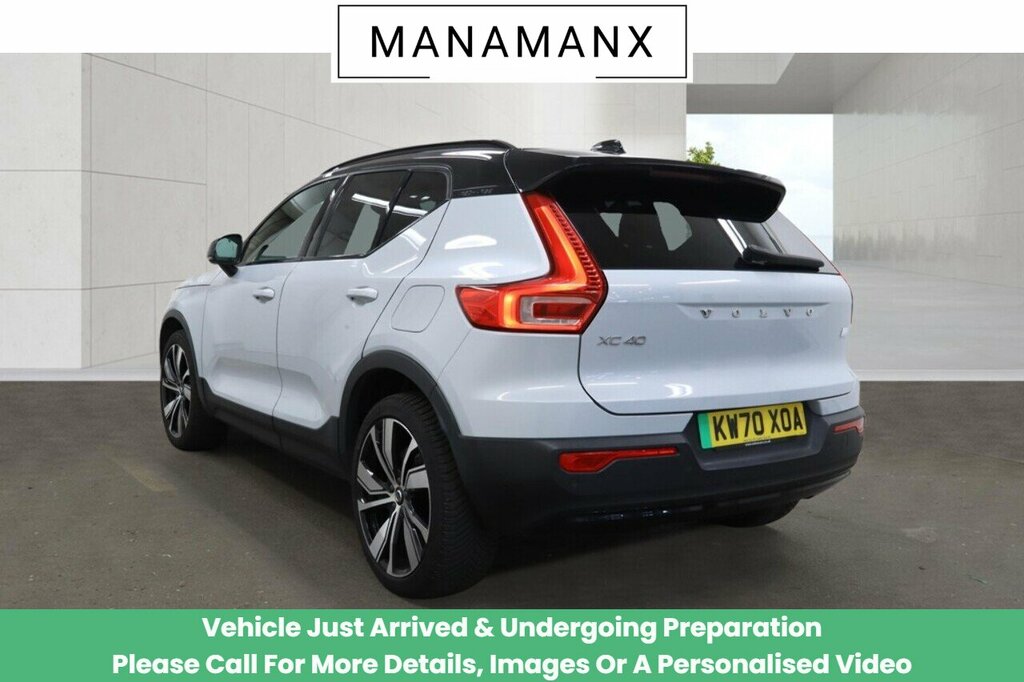 Volvo XC40 P8 First Edition Silver #2