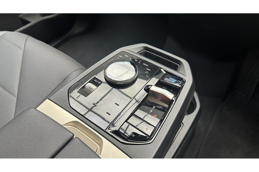 BMW iX Suv Red #39