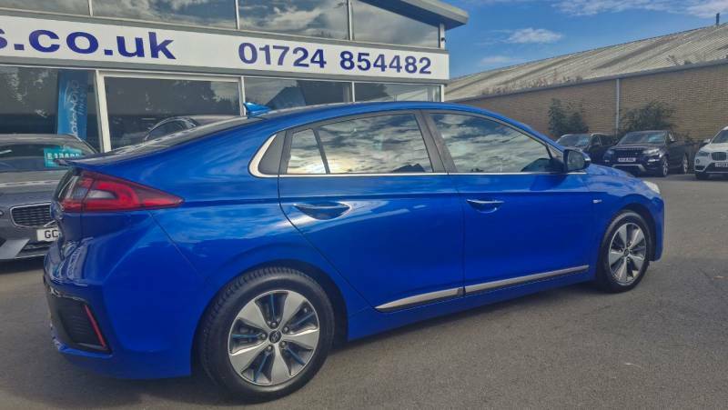 Hyundai Ioniq 1.6 Gdi Plug-in Hybrid Premium Se Dct - 2018 Blue #3