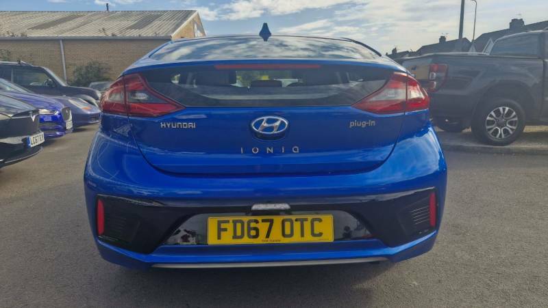 Hyundai Ioniq 1.6 Gdi Plug-in Hybrid Premium Se Dct - 2018 Blue #5