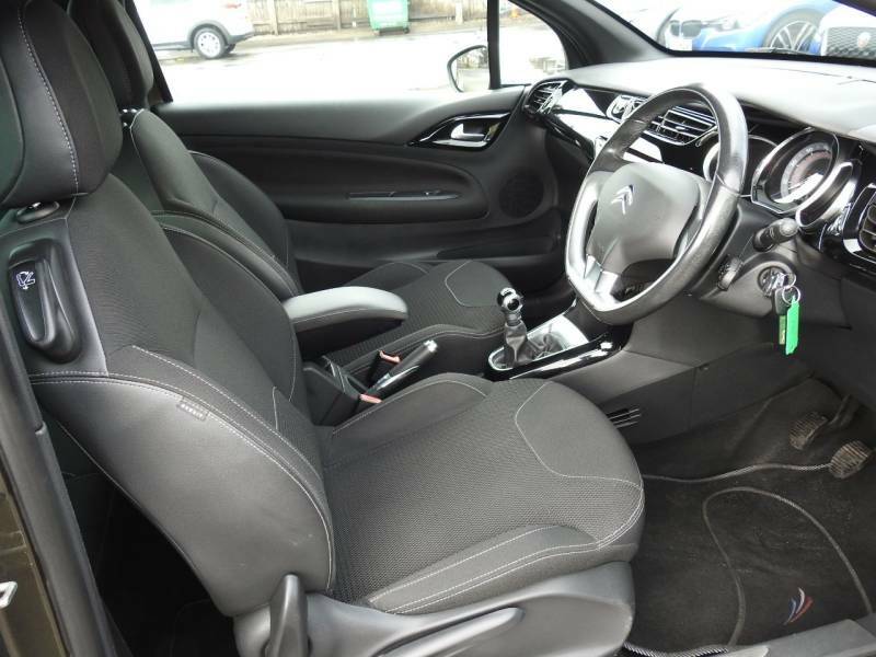 Citroen DS3 E-hdi Dstyle Plus Black #17