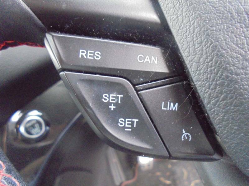 Ford Kuga Hatchback Grey #11