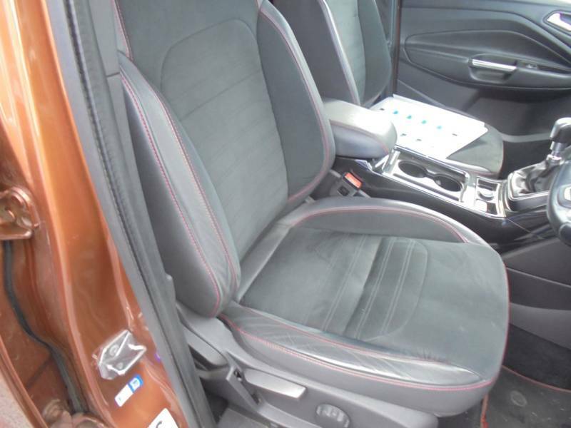 Ford Kuga Hatchback Grey #9