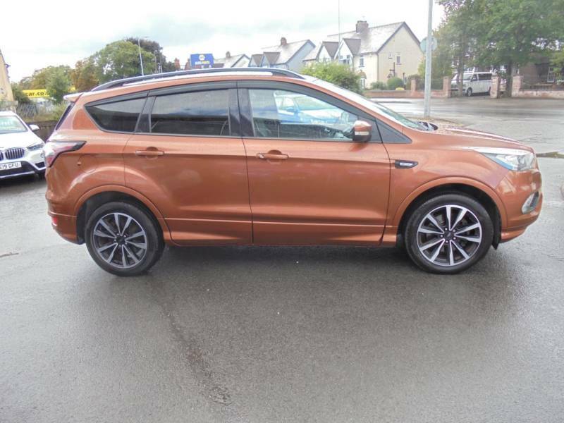 Ford Kuga 1.5 Tdci St-line 2Wd Brown #5