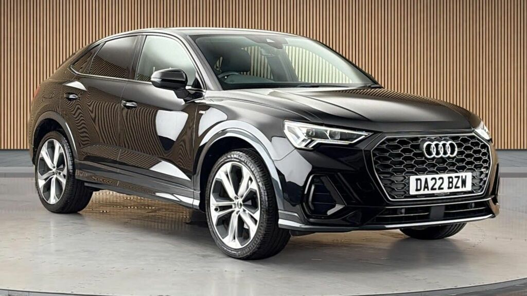Audi Q3 1.5 Tfsi Cod 35 Black Edition Sportback Black