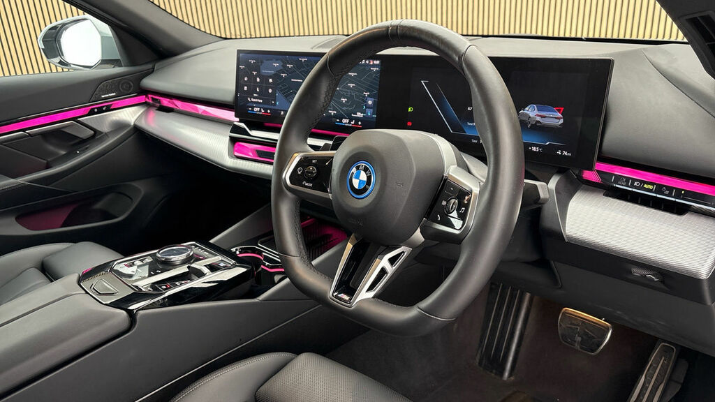 BMW i5 40 83.9Kwh M Sport Pro Saloon Ed Grey #5