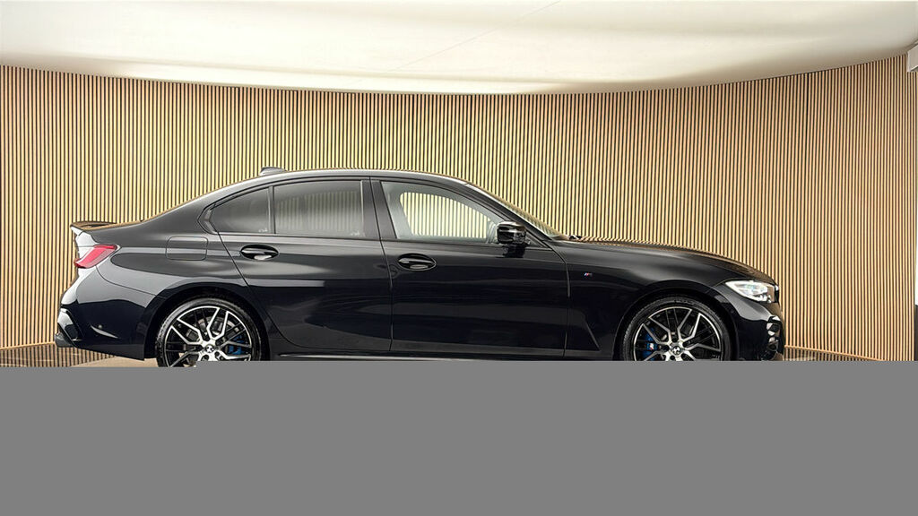 BMW 3 Series 330E M Sport Blue #15