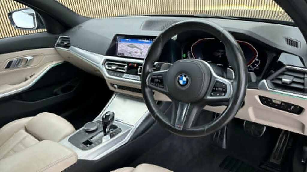 BMW 3 Series 330E M Sport Blue #5