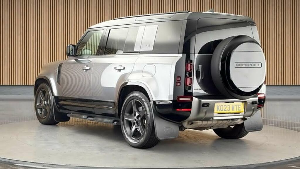 Land Rover Defender 110 2.0 P400e 15.4Kwh X-dynamic Se Suv Plug Grey #2