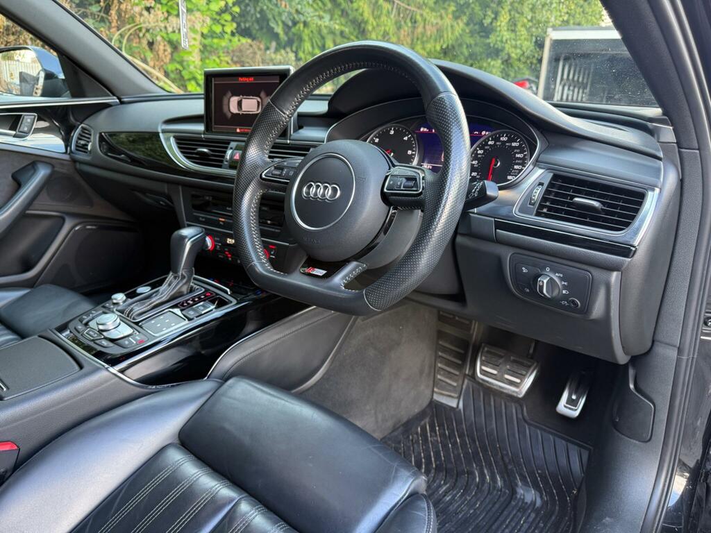 Audi A6 Avant Black Edition Black #2