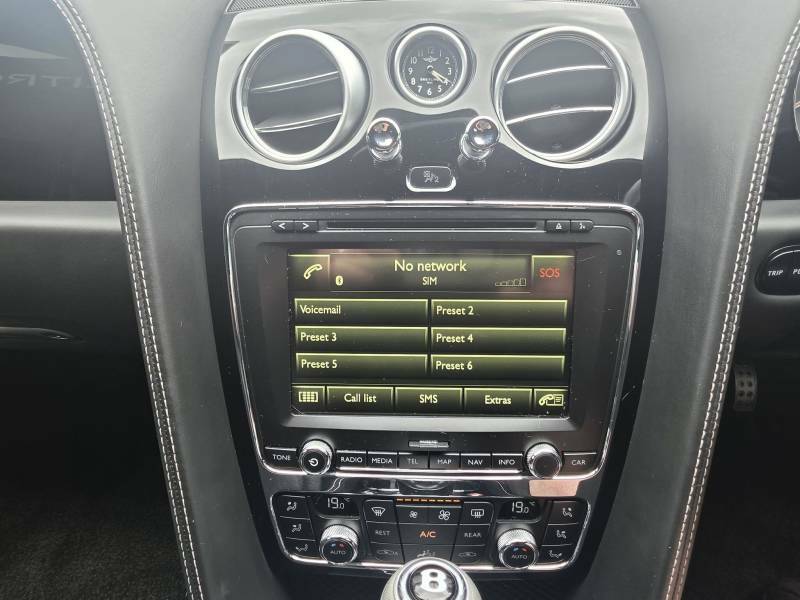 Bentley Flying Spur 6L Null Blue #16
