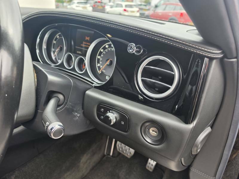 Bentley Flying Spur 6L Null Blue #25