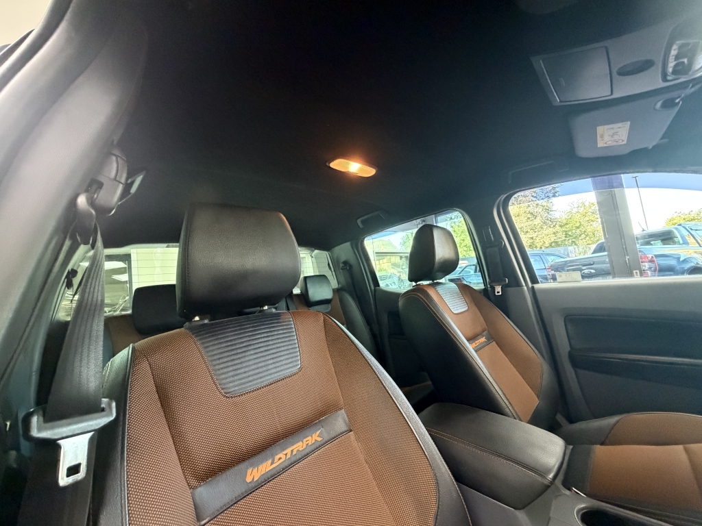 Ford Ranger 3.2 Wildtrak 4X4 FJ68NPA Black #6