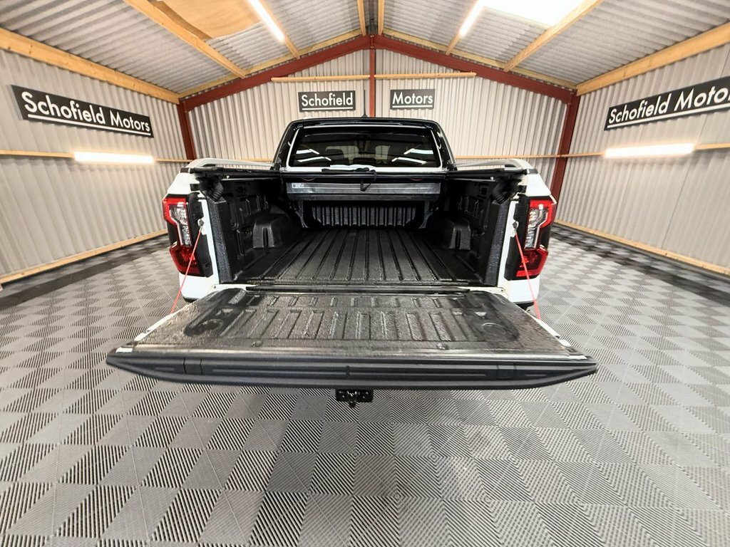 Ford Ranger 2L Wildtrak FJ74PPU White #6