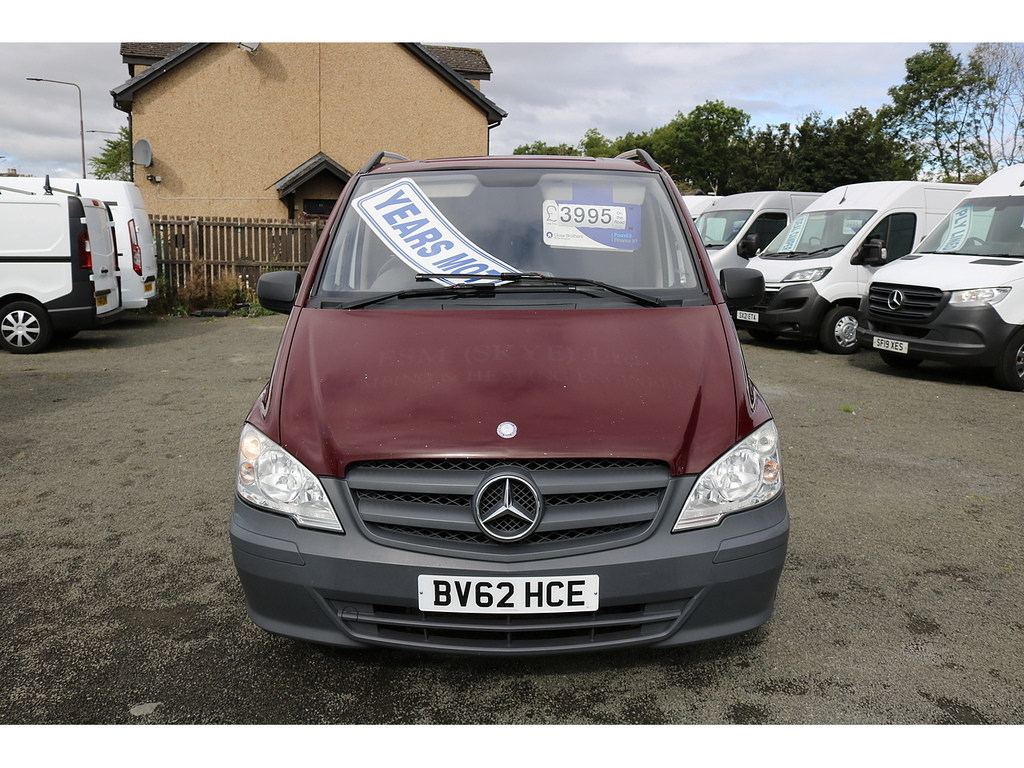 Mercedes-Benz Vito 113 Cdi Red #2