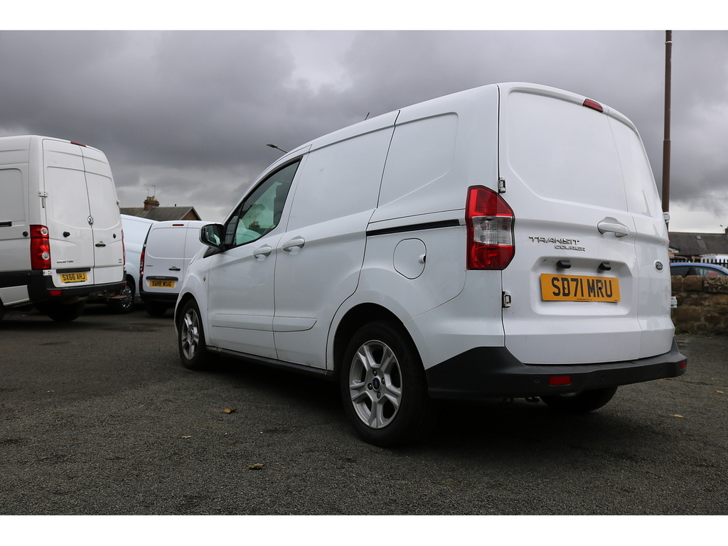 Ford Transit Courier Limited SD71MRU White #6