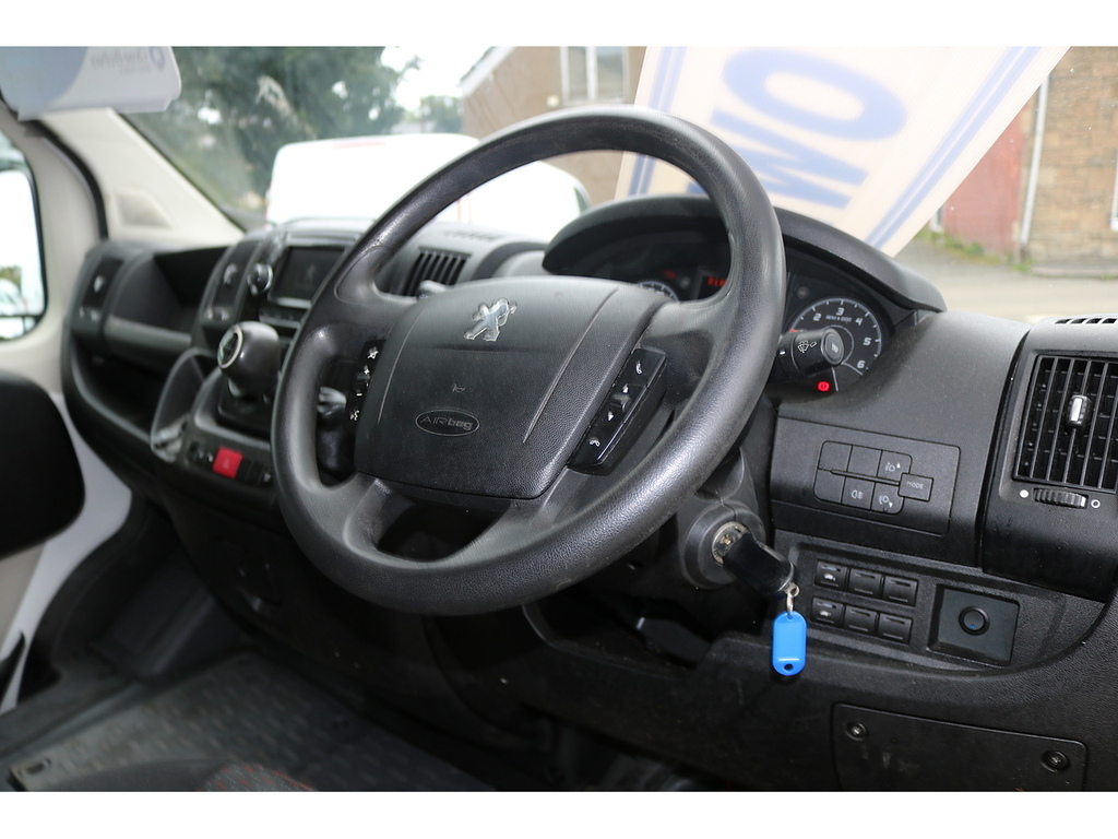 Peugeot Boxer Panel Van Red #14