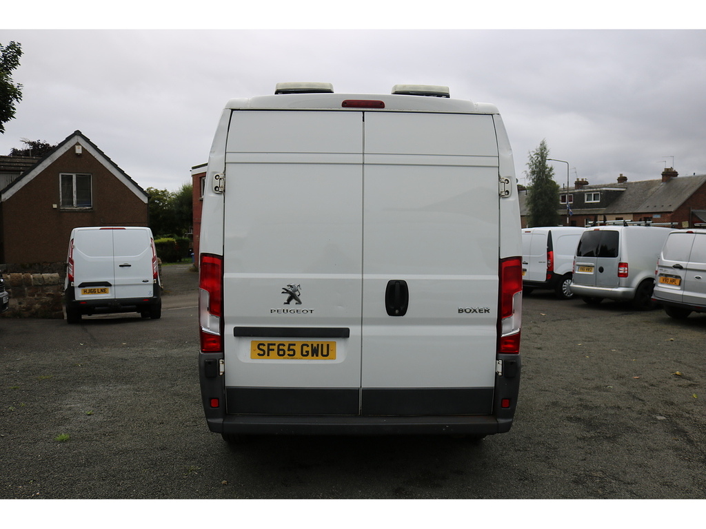 Peugeot Boxer Panel Van Red #7