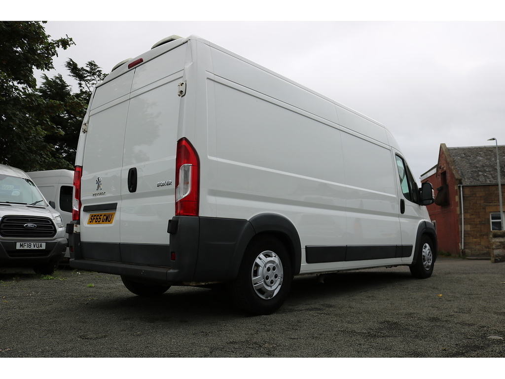 Peugeot Boxer Panel Van Red #9