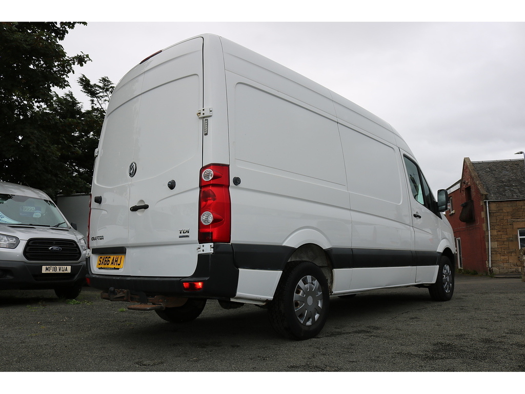 Volkswagen Crafter Panel Van White #8