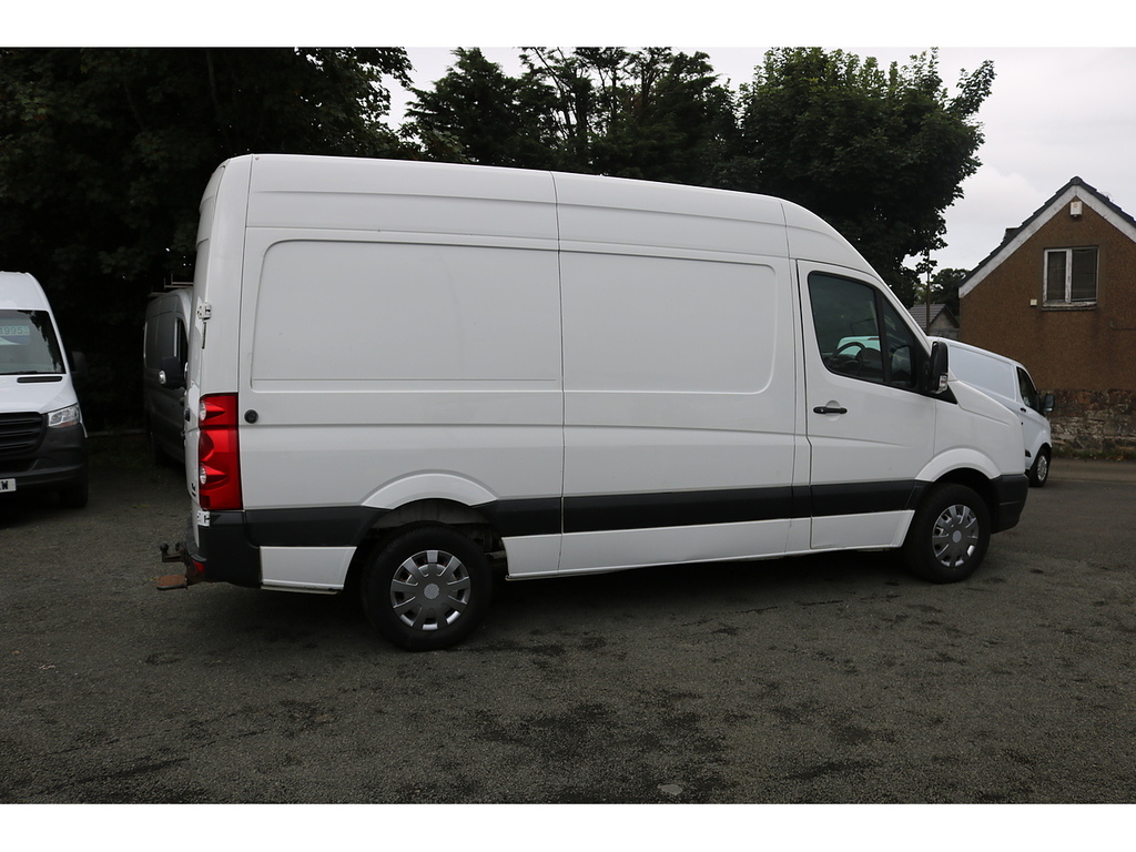 Volkswagen Crafter Panel Van White #9
