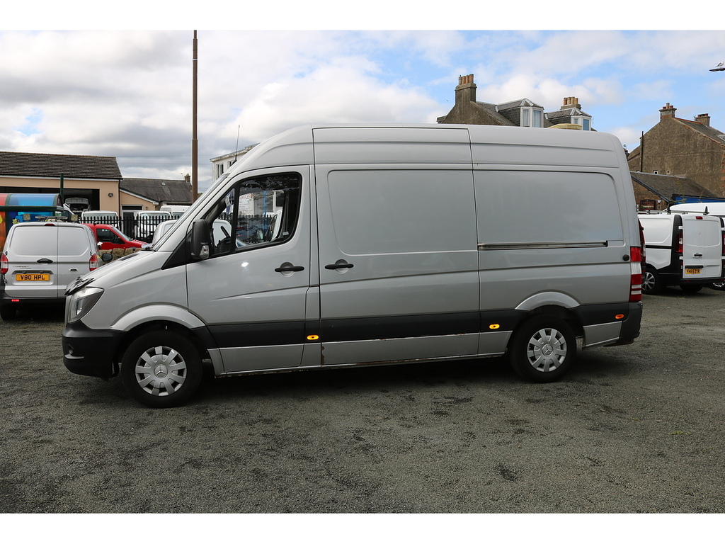 Mercedes-Benz Sprinter Panel Van Yellow #4
