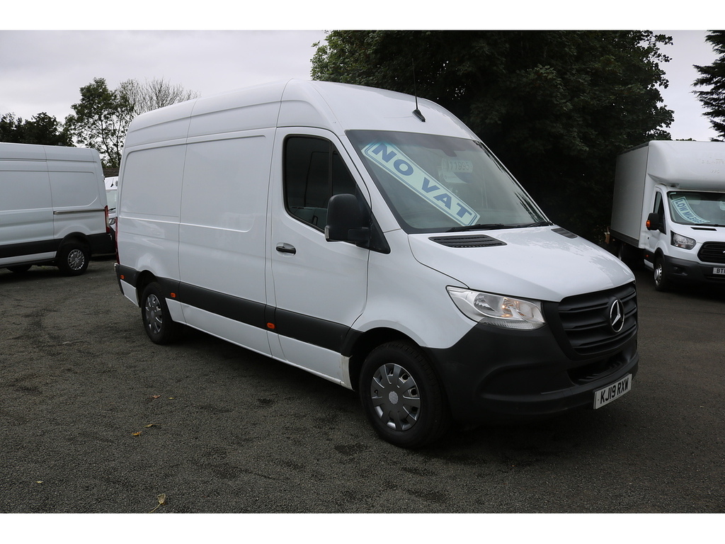 Mercedes-Benz Sprinter 314 Cdi KJ19RXW White