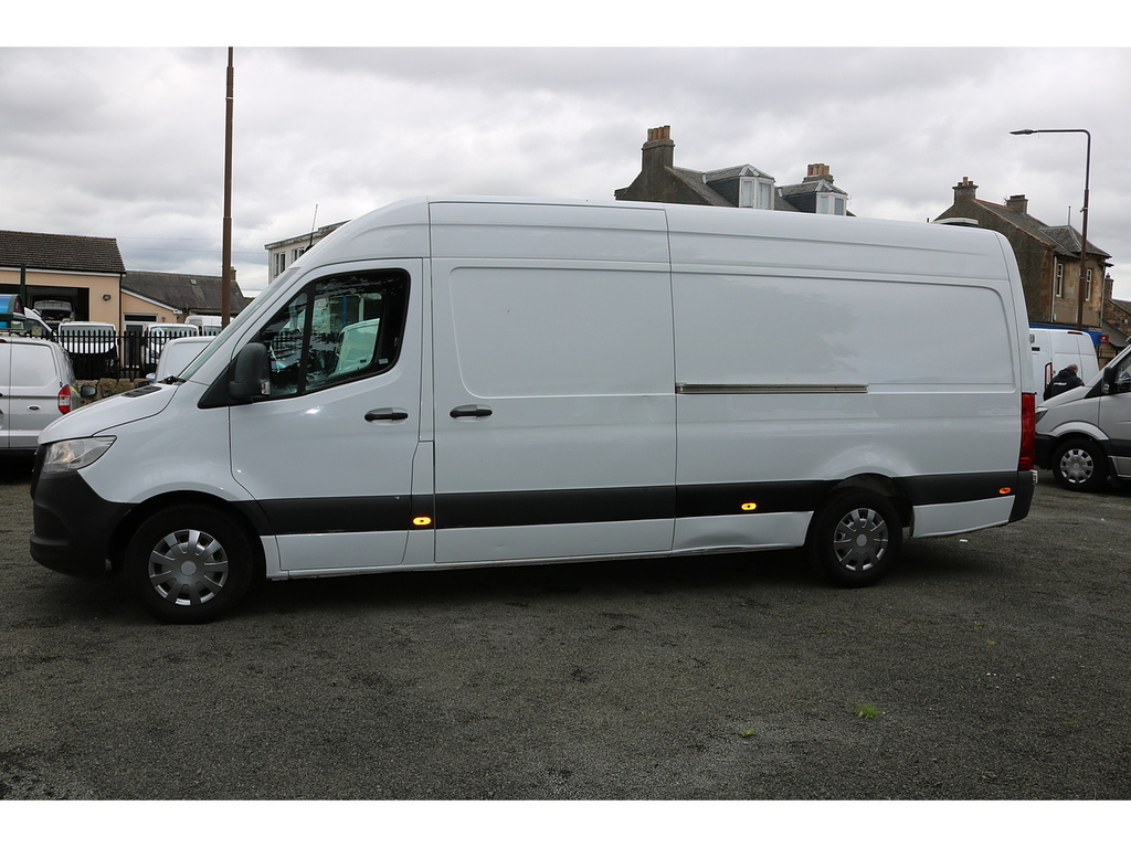 Mercedes-Benz Sprinter 316 Cdi SF19XET White #4