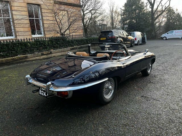 Jaguar E-Type Coupe Green #8